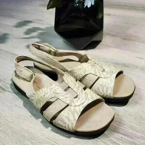 Grasshoppers Womens Open Toe Sling Back Sandals Semi Flatform Lightweight Comfy